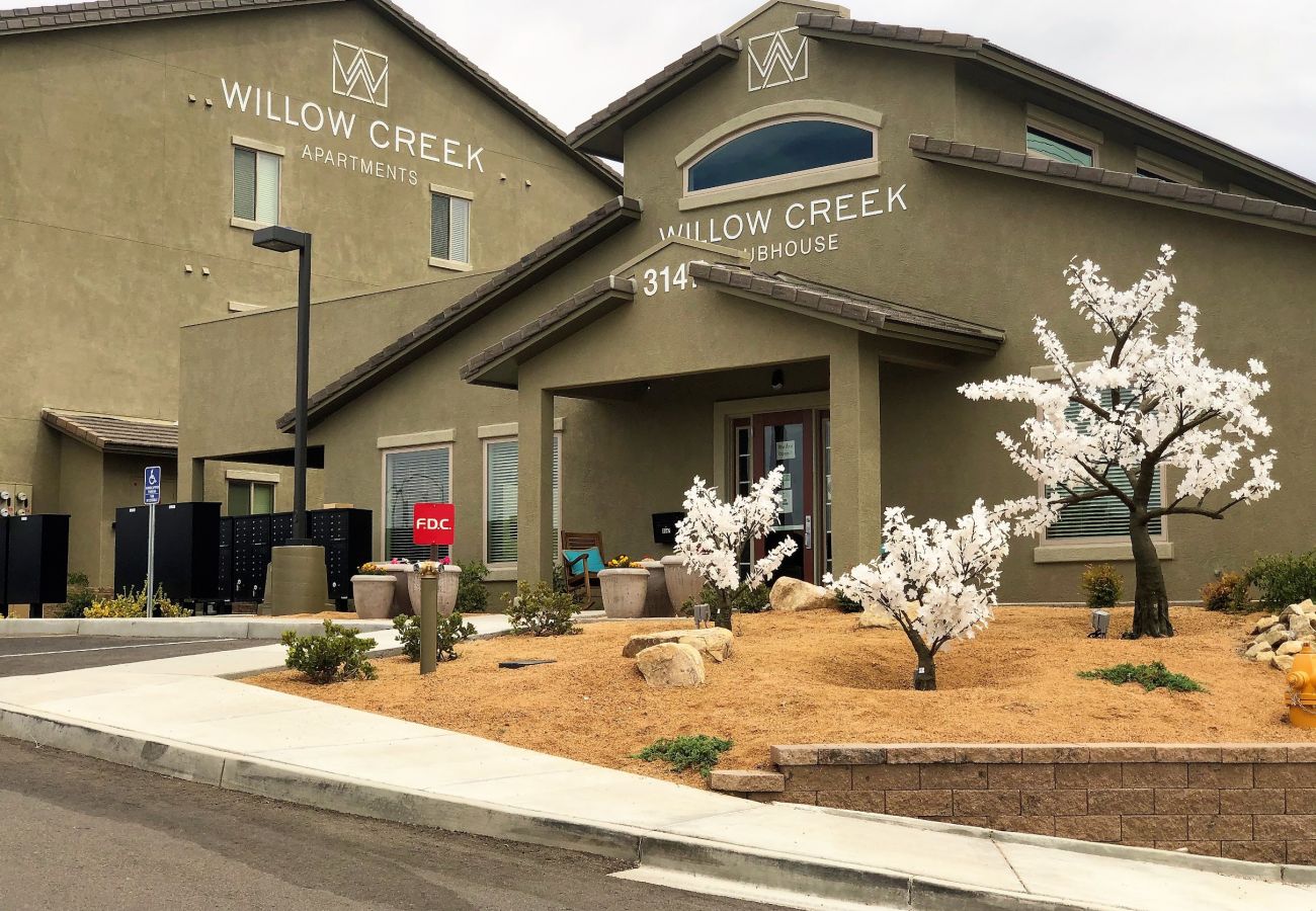 Condominium in Prescott - Oak Apartment - Prescott Cabin Rentals