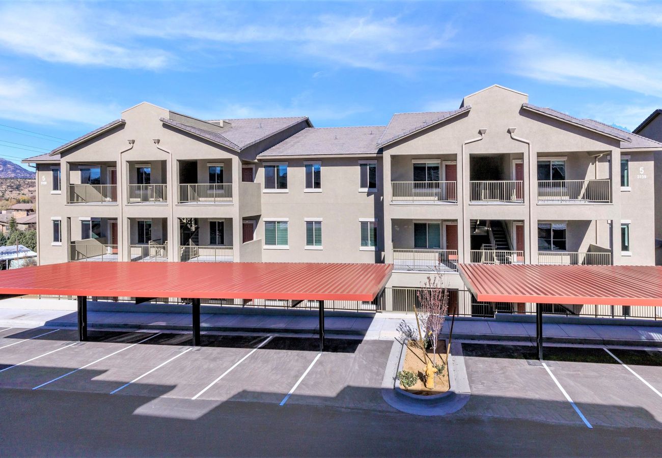 Condominium in Prescott - Oak Apartment - Prescott Cabin Rentals