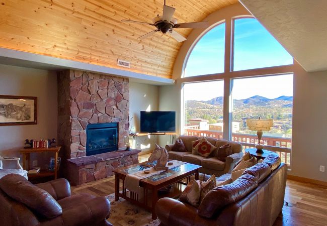  in Prescott - Longview Lodge - Prescott Cabin Rentals