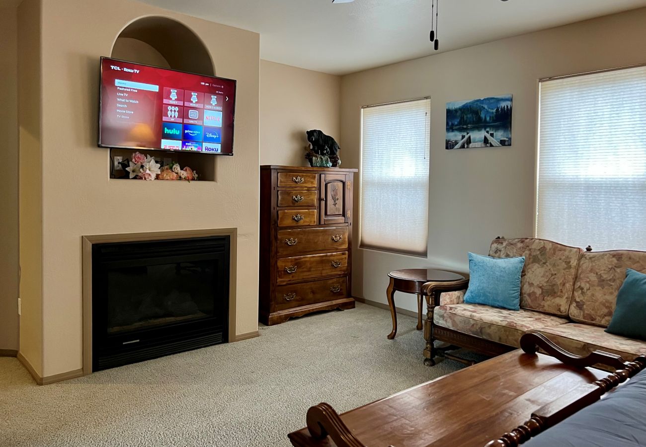 House in Prescott - Granite Retreat - Prescott Cabin Rentals