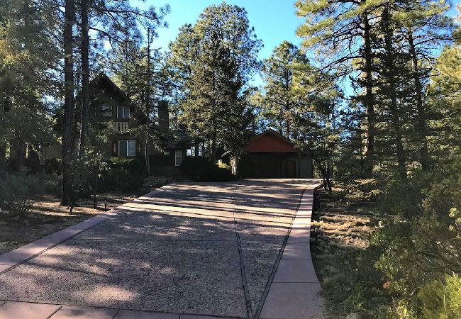  in Prescott - Cottage Skyview - Prescott Cabin Rentals