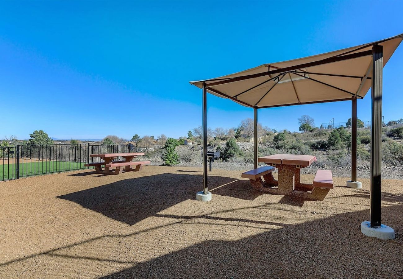 Condominium in Prescott - Cactus Apartment - Prescott Cabin Rentals