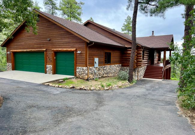 Cabin in Prescott - Timbertrail Lodge - Prescott Cabin Rentals