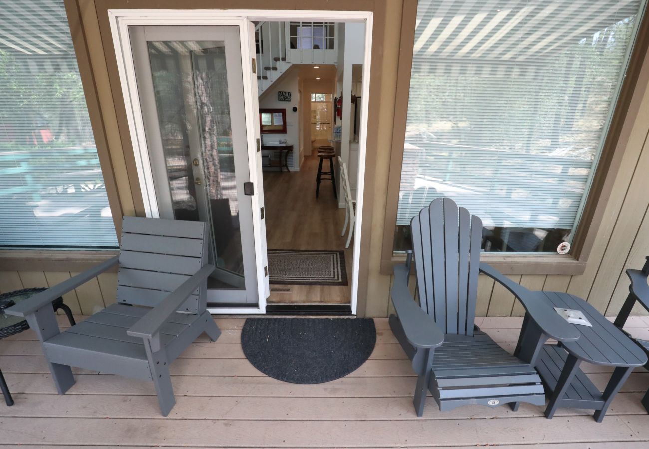 Chalet in Prescott - Skyview Chalet - Prescott Cabin Rentals