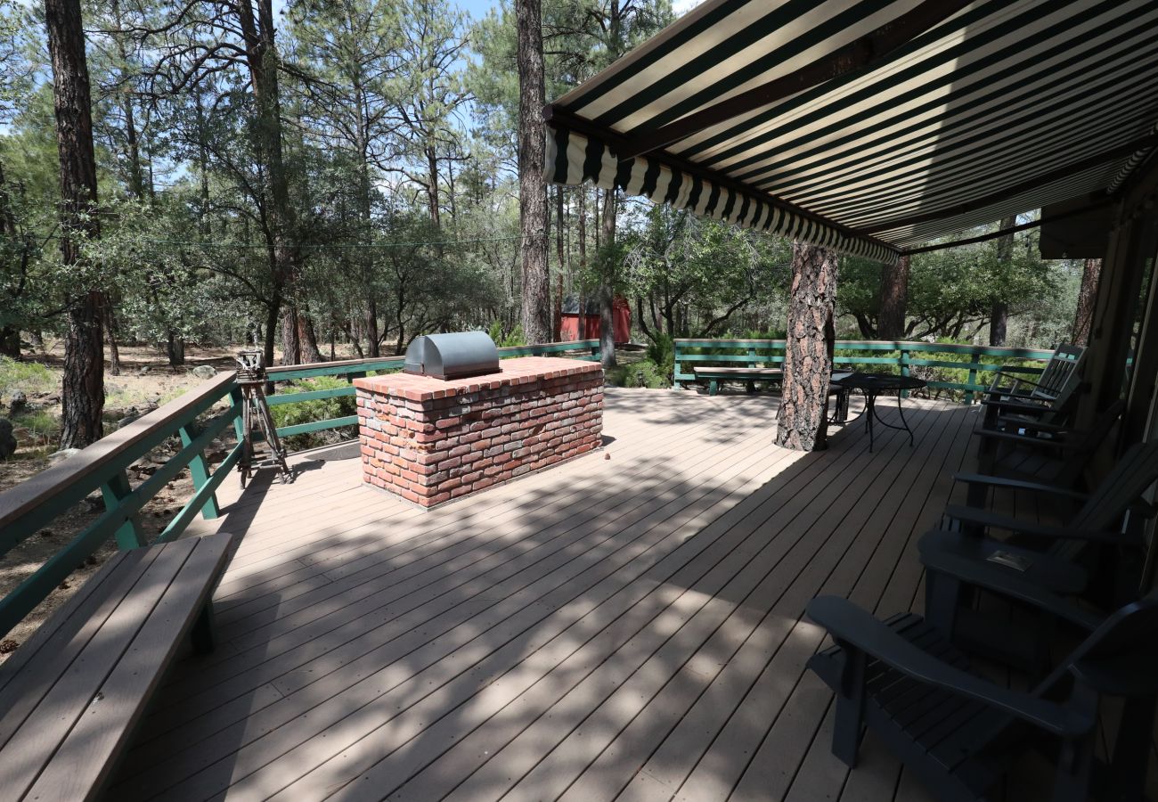 Chalet in Prescott - Skyview Chalet - Prescott Cabin Rentals