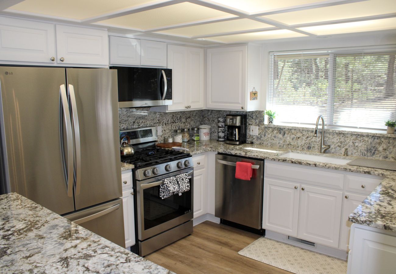 Chalet in Prescott - Skyview Chalet - Prescott Cabin Rentals