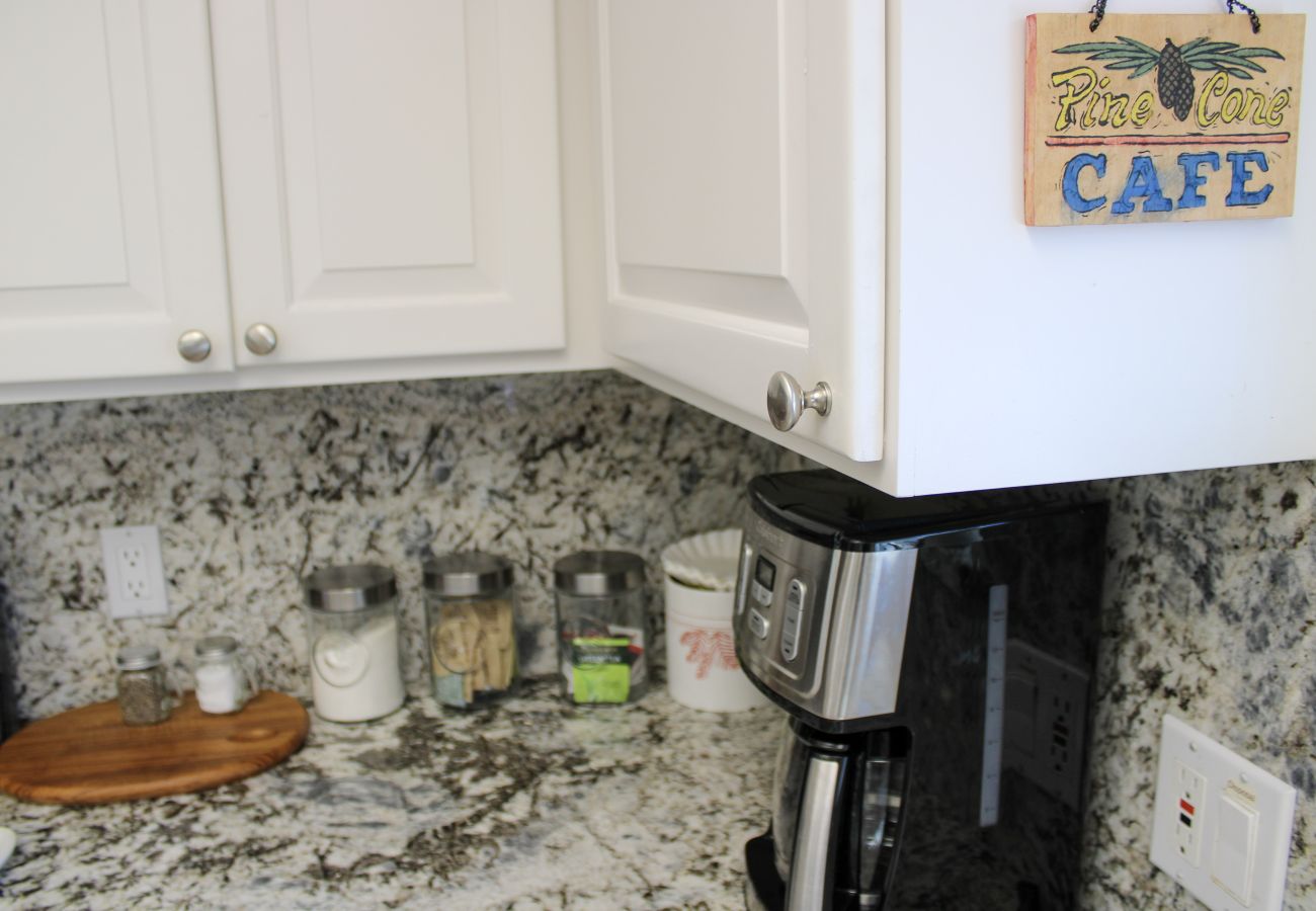 Chalet in Prescott - Skyview Chalet - Prescott Cabin Rentals