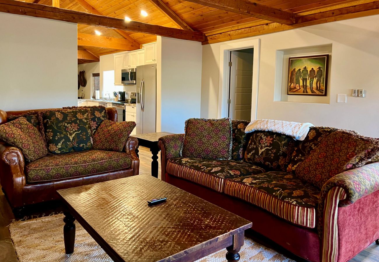Cabin in Prescott - Boulder Creek Cabin - Prescott Cabin Rentals