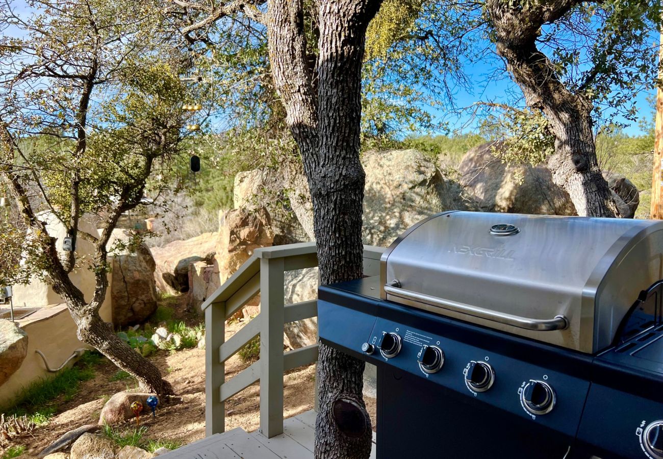 Cabin in Prescott - Boulder Creek Cabin - Prescott Cabin Rentals
