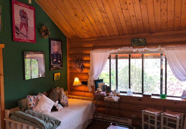 Cottage in Prescott - Chaparral & Country Garden Suite - Prescott Cabin