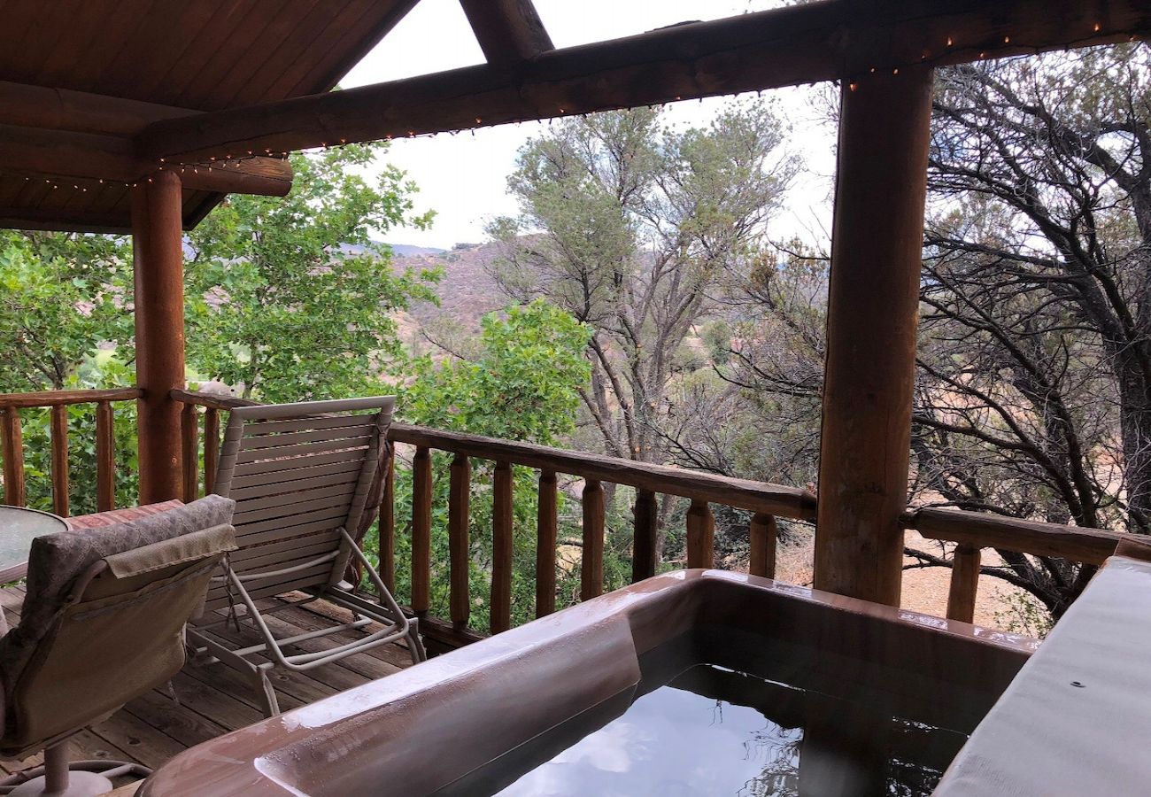 Cottage in Prescott - Chaparral & Country Garden Suite - Prescott Cabin
