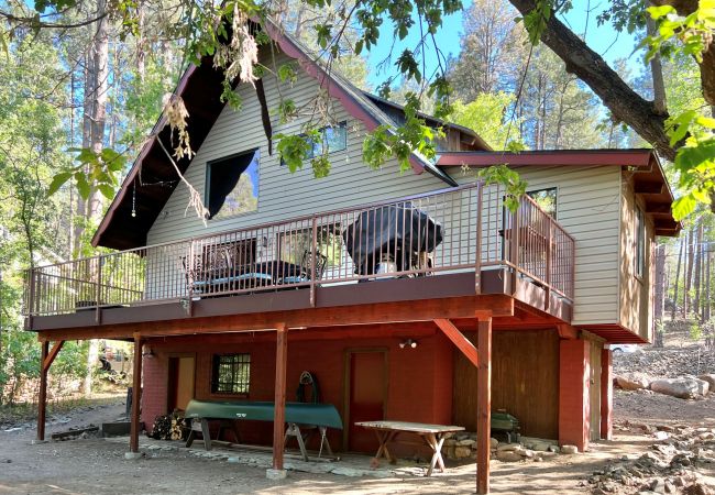 Cabin in Prescott - Creekside Chalet - Prescott Cabin Rentals