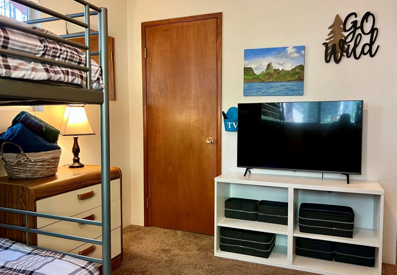 Cabin in Prescott - Creekside Chalet - Prescott Cabin Rentals