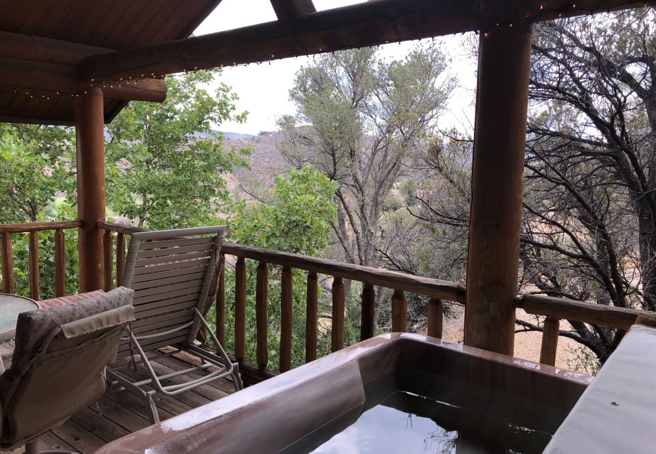 Cottage in Prescott - Chaparral Suite - Prescott Cabin Rentals