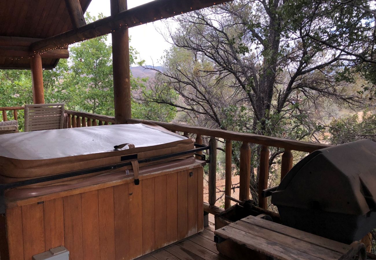 Cottage in Prescott - Chaparral Suite - Prescott Cabin Rentals