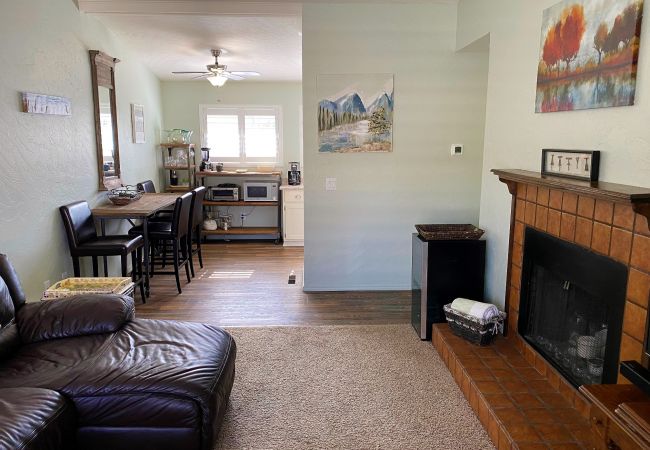 Prescott - Condominium