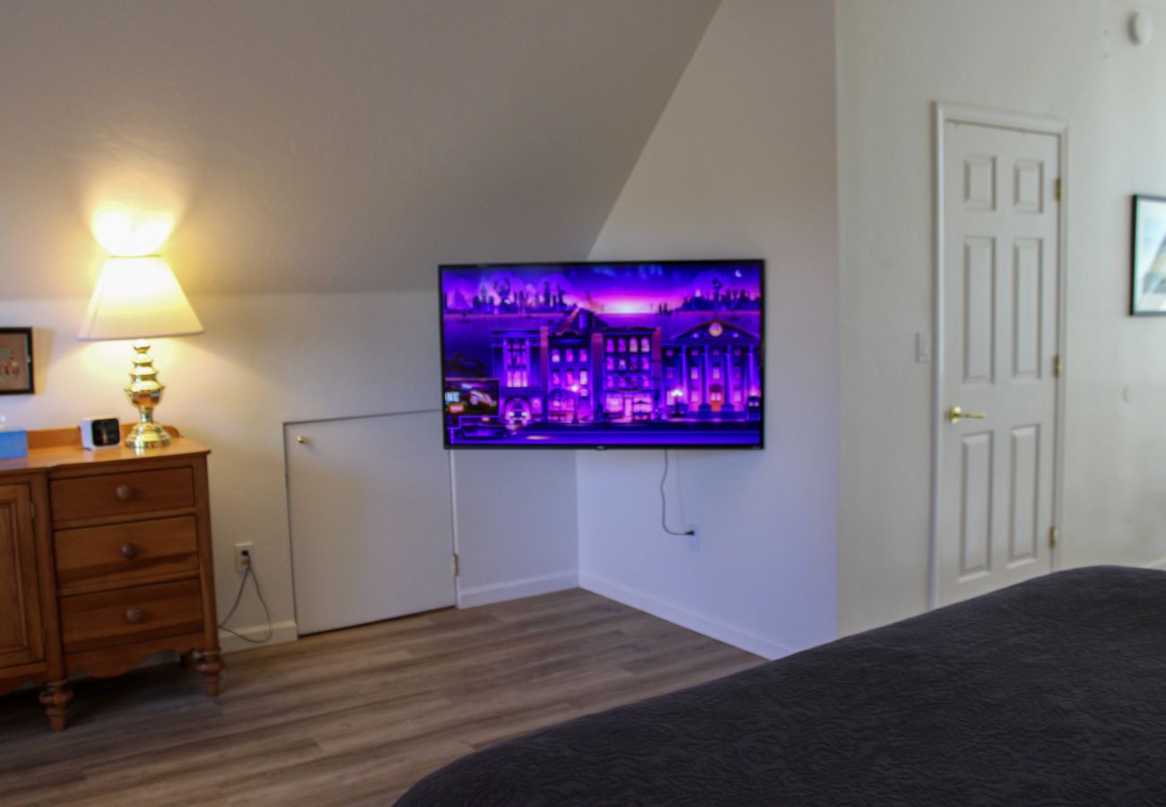 Chalet in Prescott - Skyview Lodge - Prescott Cabin Rentals