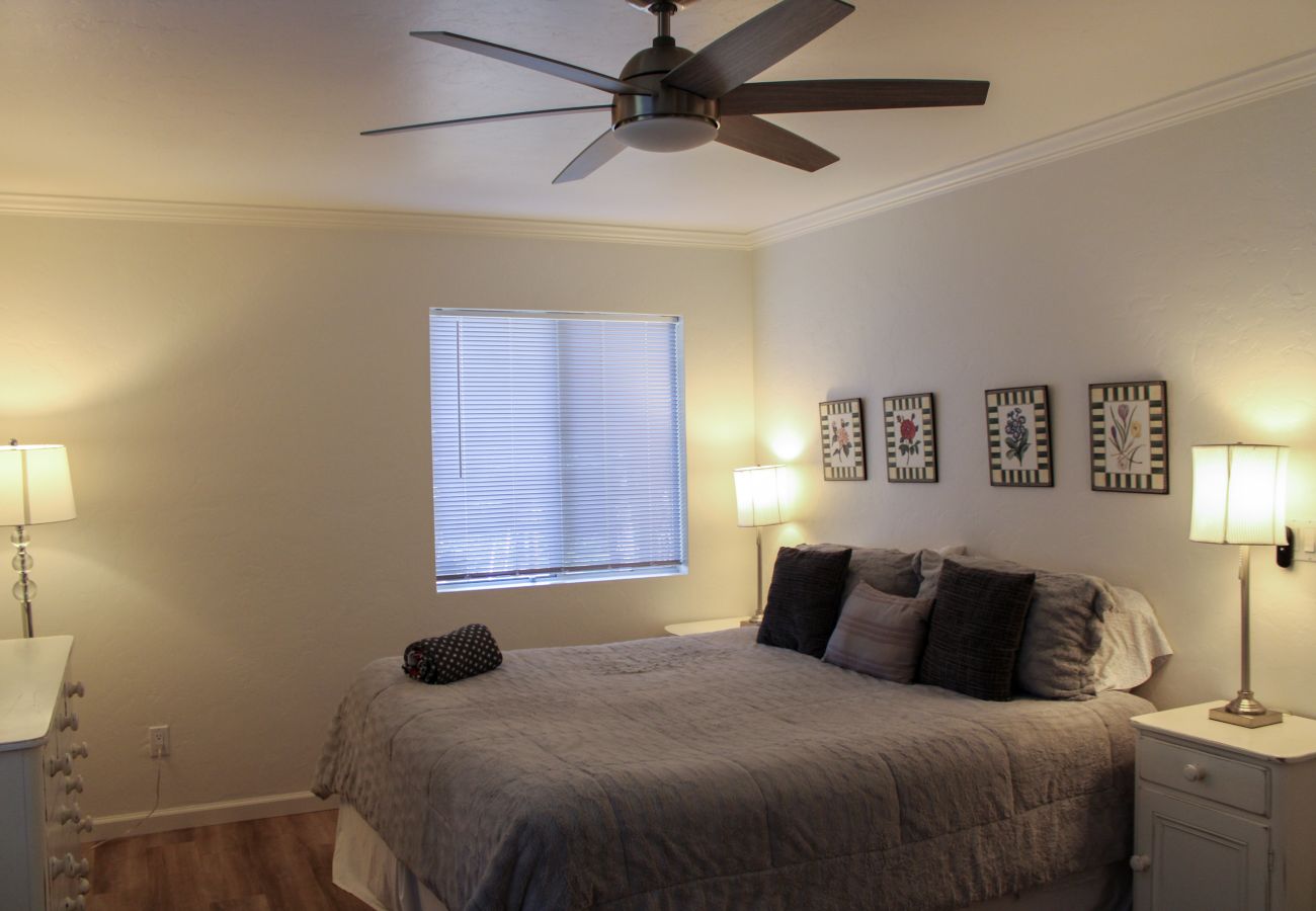 Chalet in Prescott - Skyview Lodge - Prescott Cabin Rentals