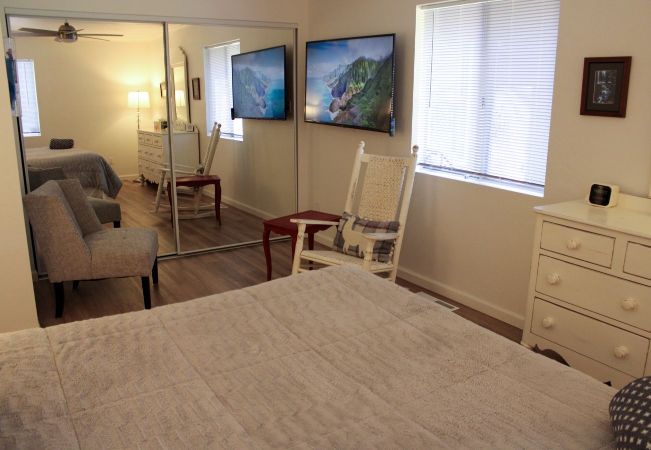 Chalet in Prescott - Skyview Lodge - Prescott Cabin Rentals