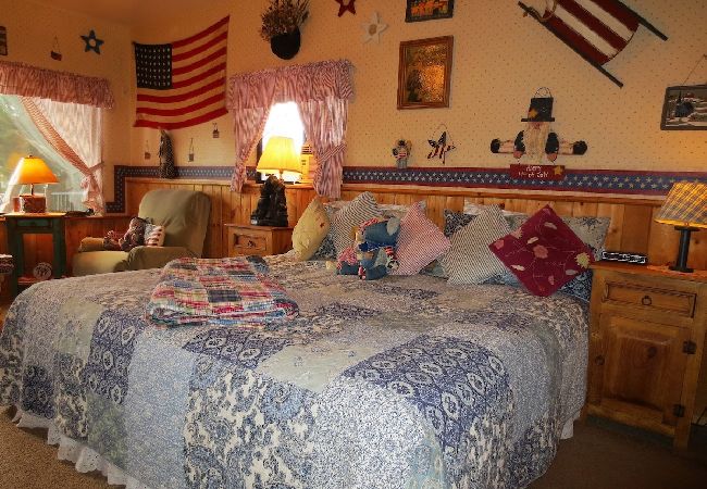 House in Prescott - Liberty Suite - Prescott Cabin Rentals