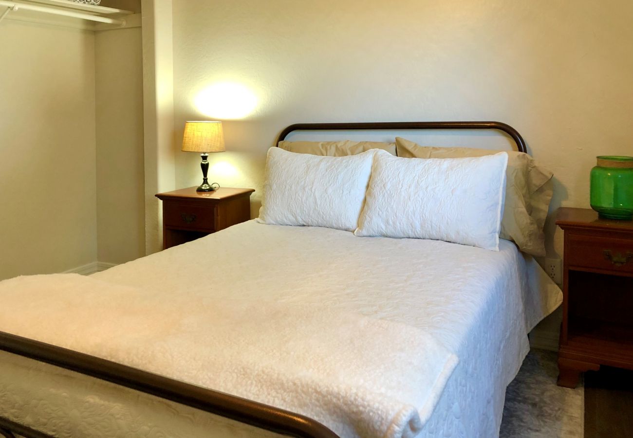House in Prescott - Serenity Pines - Prescott Cabin Rentals
