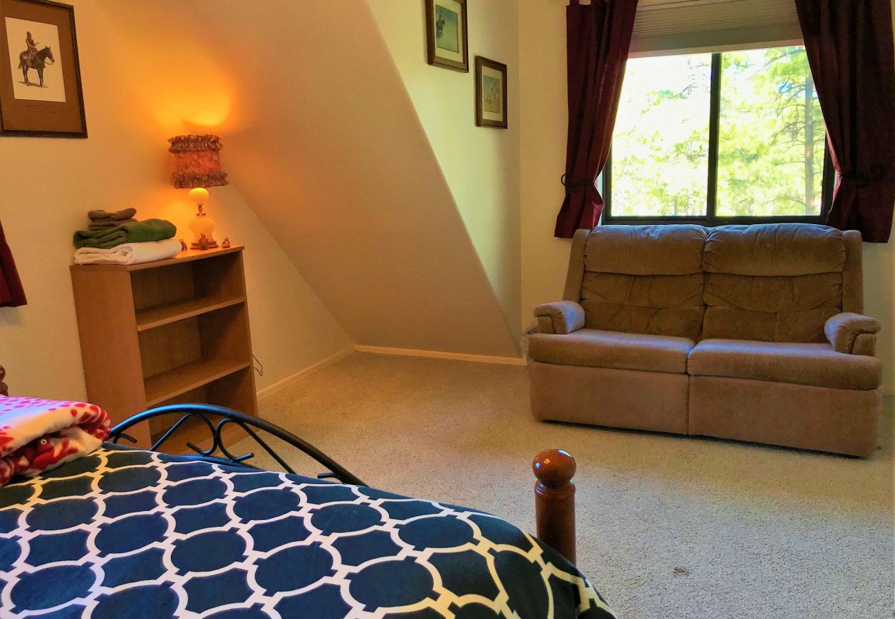 Cabin in Prescott - Bear Tree Lodge - Prescott Cabin Rentals
