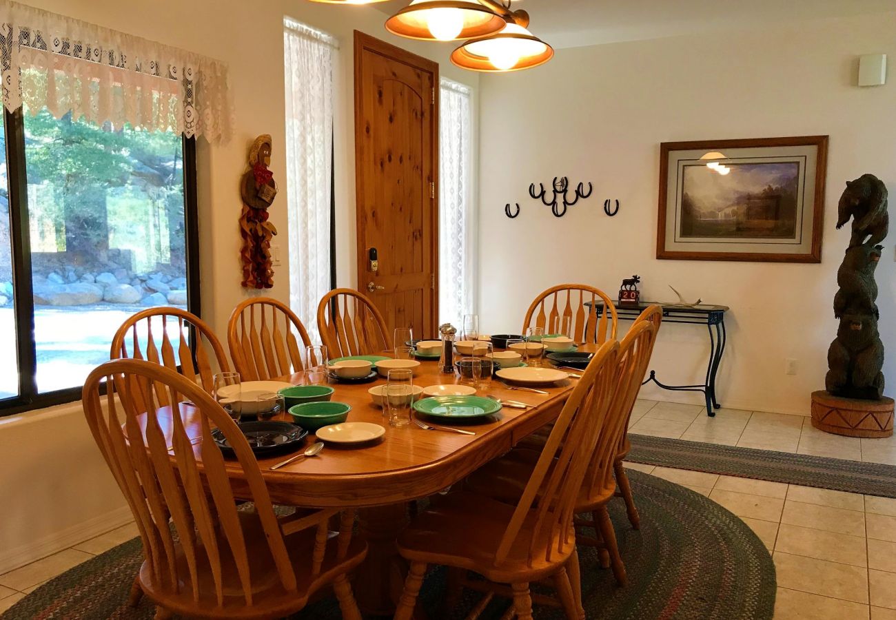 Cabin in Prescott - Bear Tree Lodge - Prescott Cabin Rentals