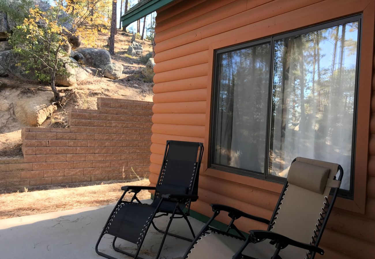 Cabin in Prescott - Bear Tree Lodge - Prescott Cabin Rentals