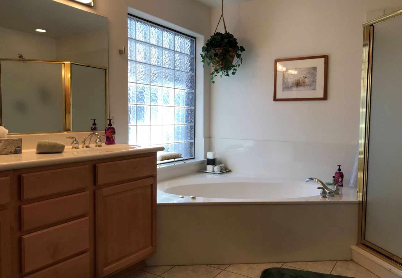 Cabin in Prescott - Bear Tree Lodge - Prescott Cabin Rentals