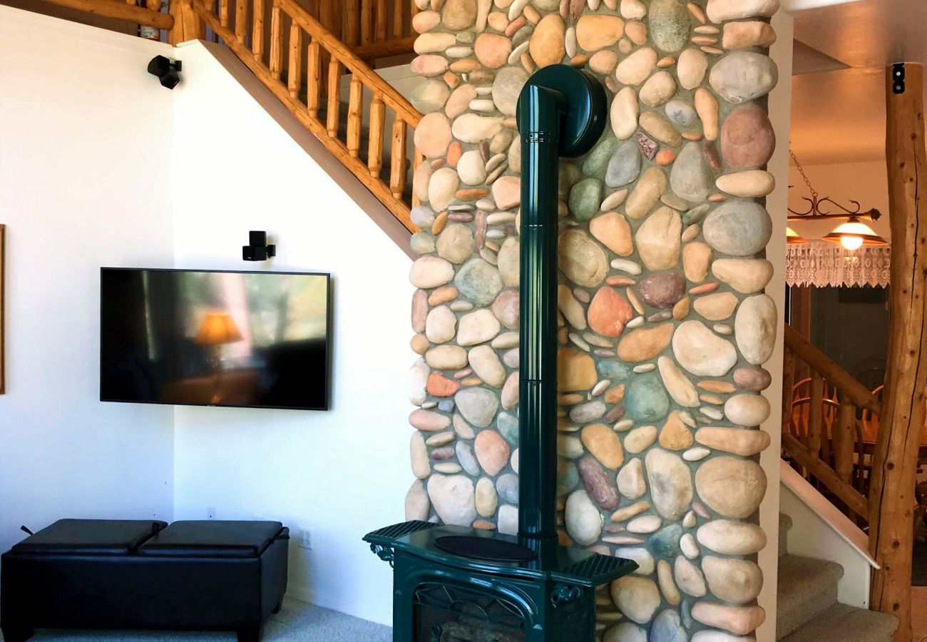 Cabin in Prescott - Bear Tree Lodge - Prescott Cabin Rentals