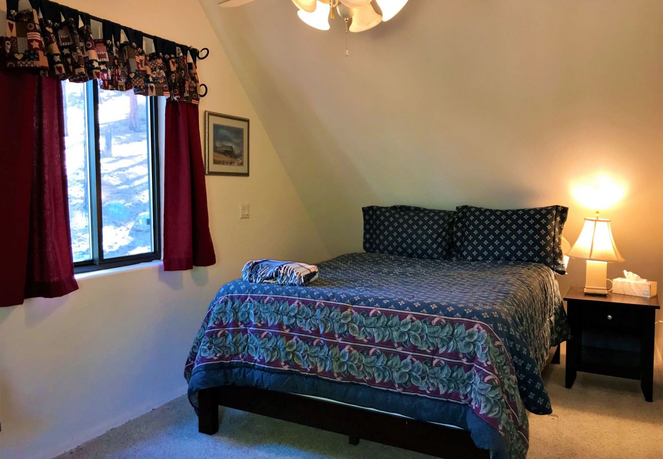 Cabin in Prescott - Bear Tree Lodge - Prescott Cabin Rentals