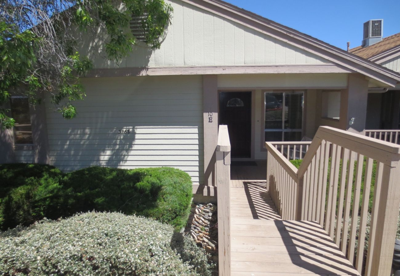 Condominium in Prescott - Villa Condo - Prescott Cabin Rentals