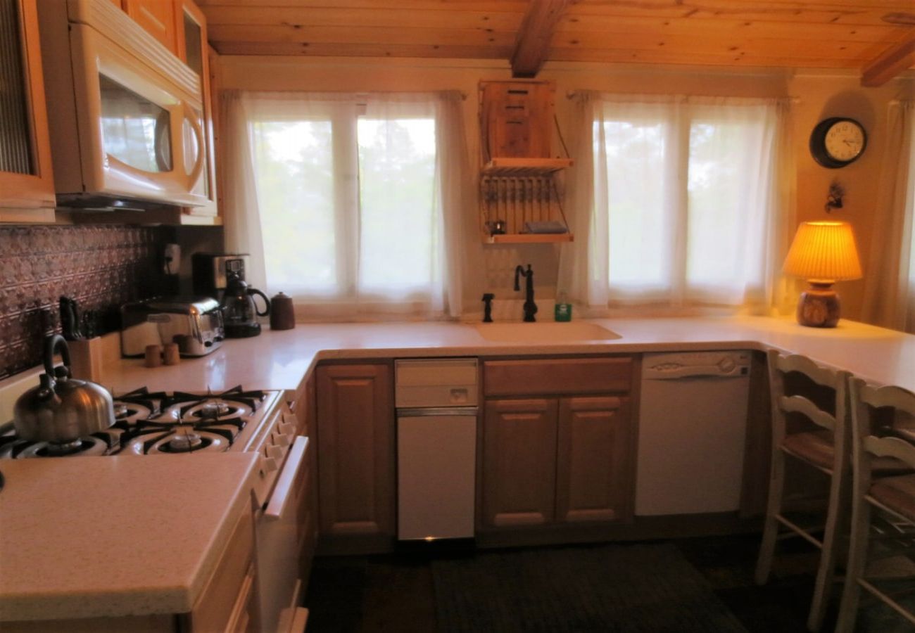 House in Prescott - Rock House - Prescott Cabin Rentals