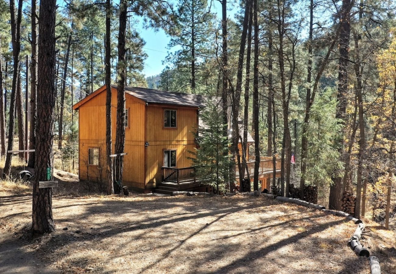 Cabin in Prescott - Wildcat Lodge - Prescott Cabin Rentals
