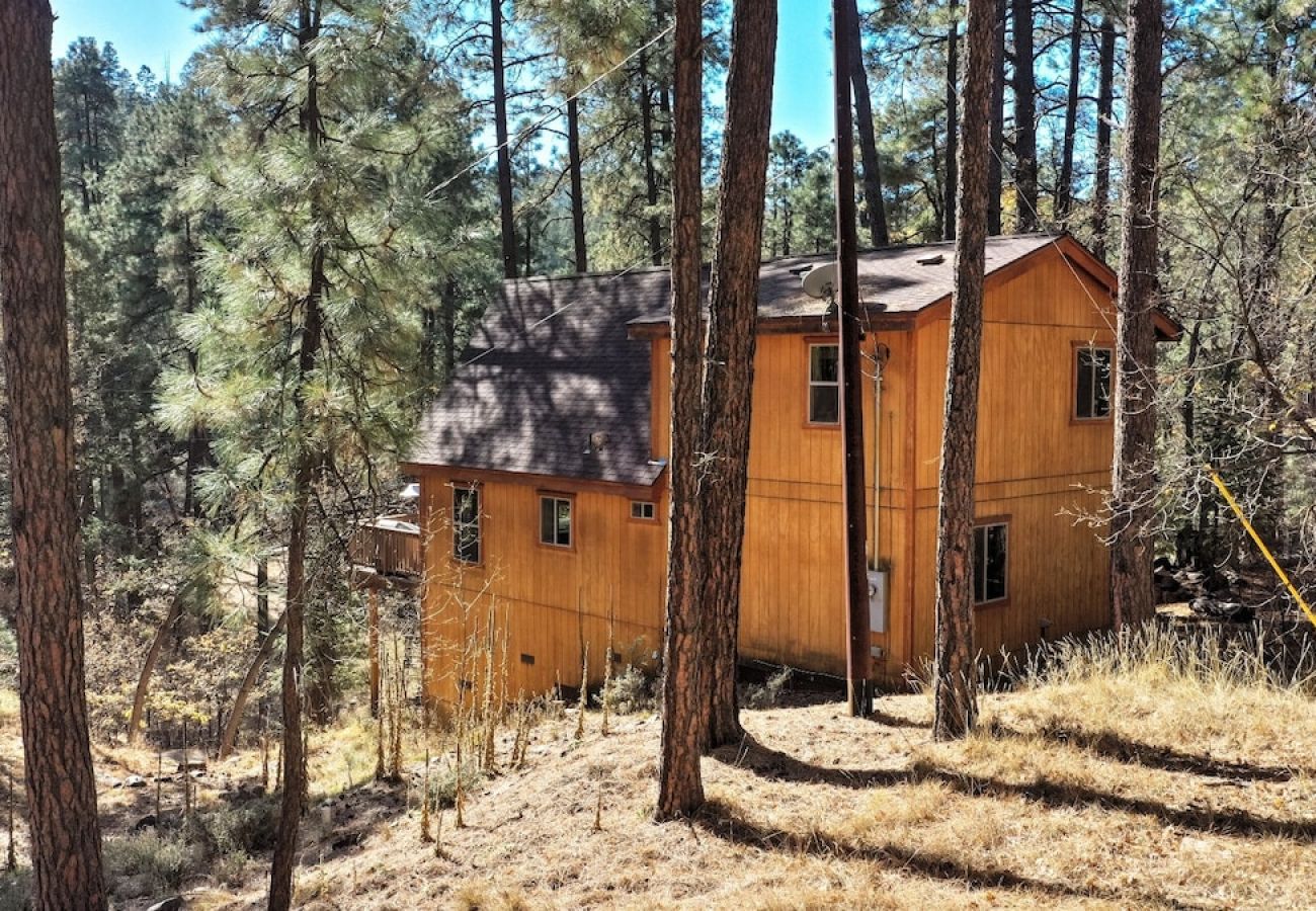 Cabin in Prescott - Wildcat Lodge - Prescott Cabin Rentals