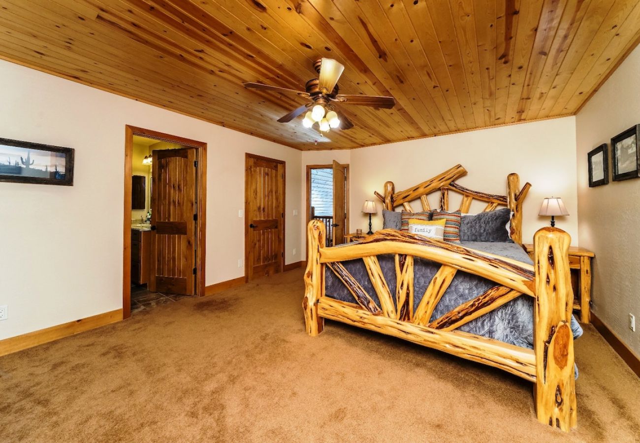 Cabin in Prescott - Wildcat Lodge - Prescott Cabin Rentals