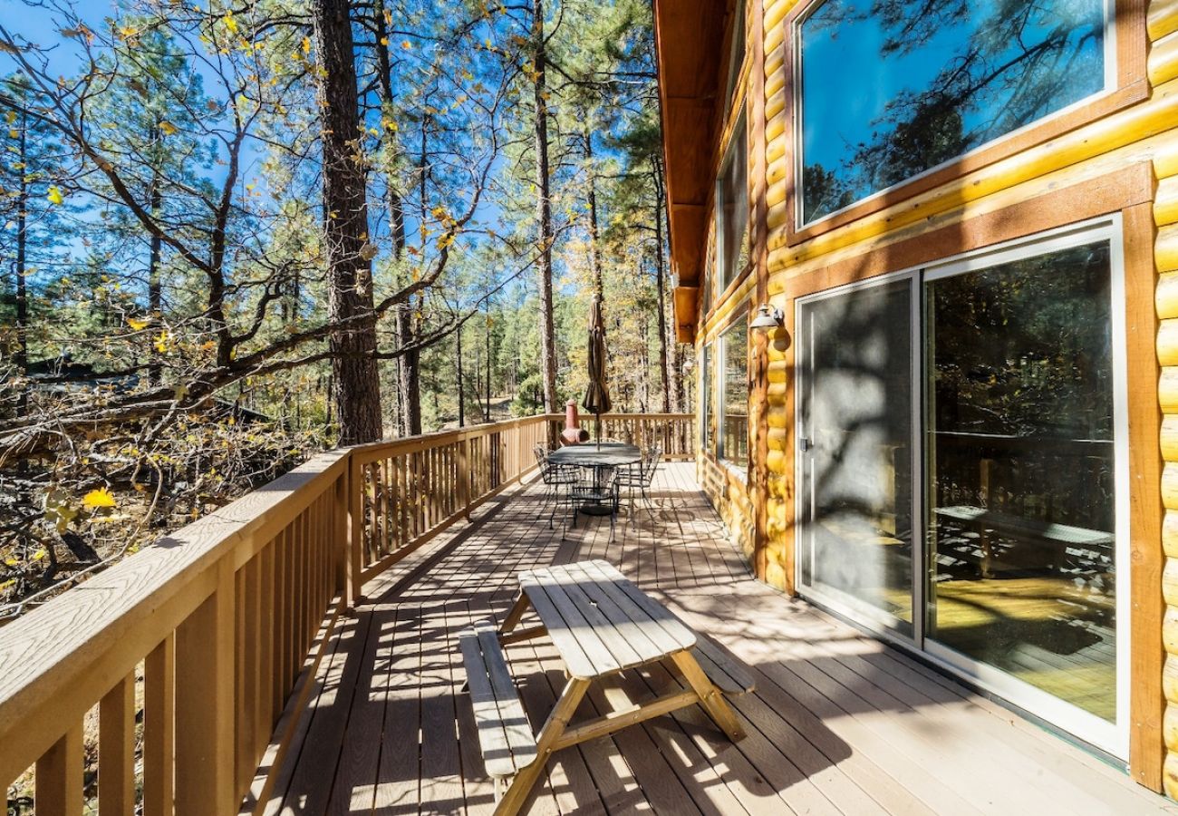 Cabin in Prescott - Wildcat Lodge - Prescott Cabin Rentals