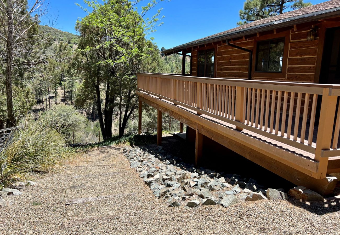 Cabin in Prescott - Canyon View Cabin - Prescott Cabin Rentals