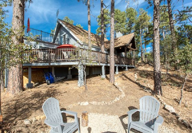 Cabin in Prescott - Ponderosa Retreat - Prescott Cabin Rentals