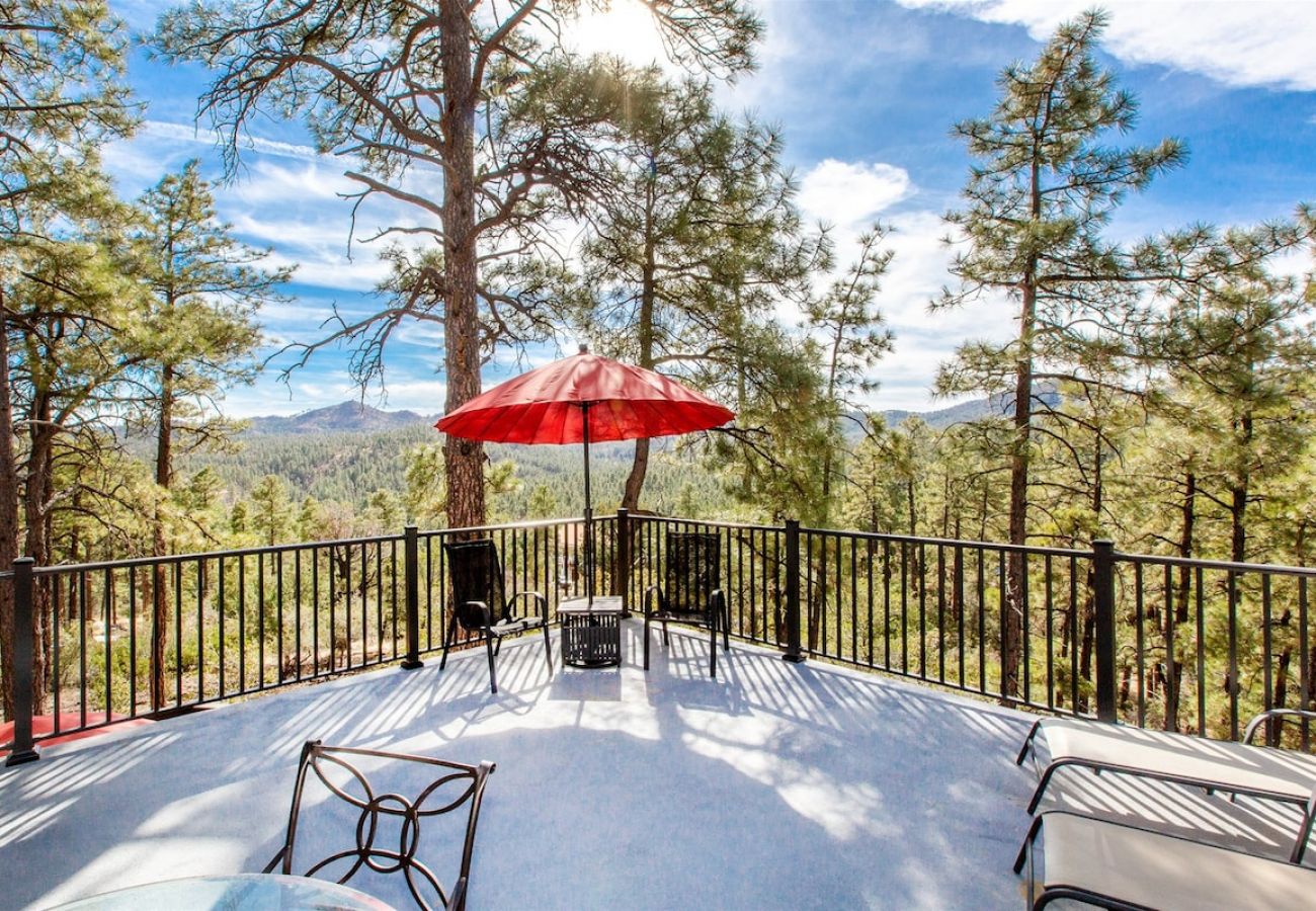 Cabin in Prescott - Ponderosa Retreat - Prescott Cabin Rentals