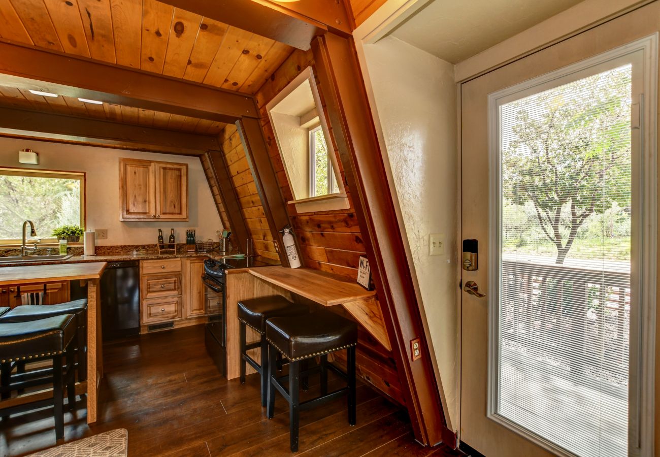 Cabin in Prescott - A-Frame Retreat - Prescott Cabin Rentals