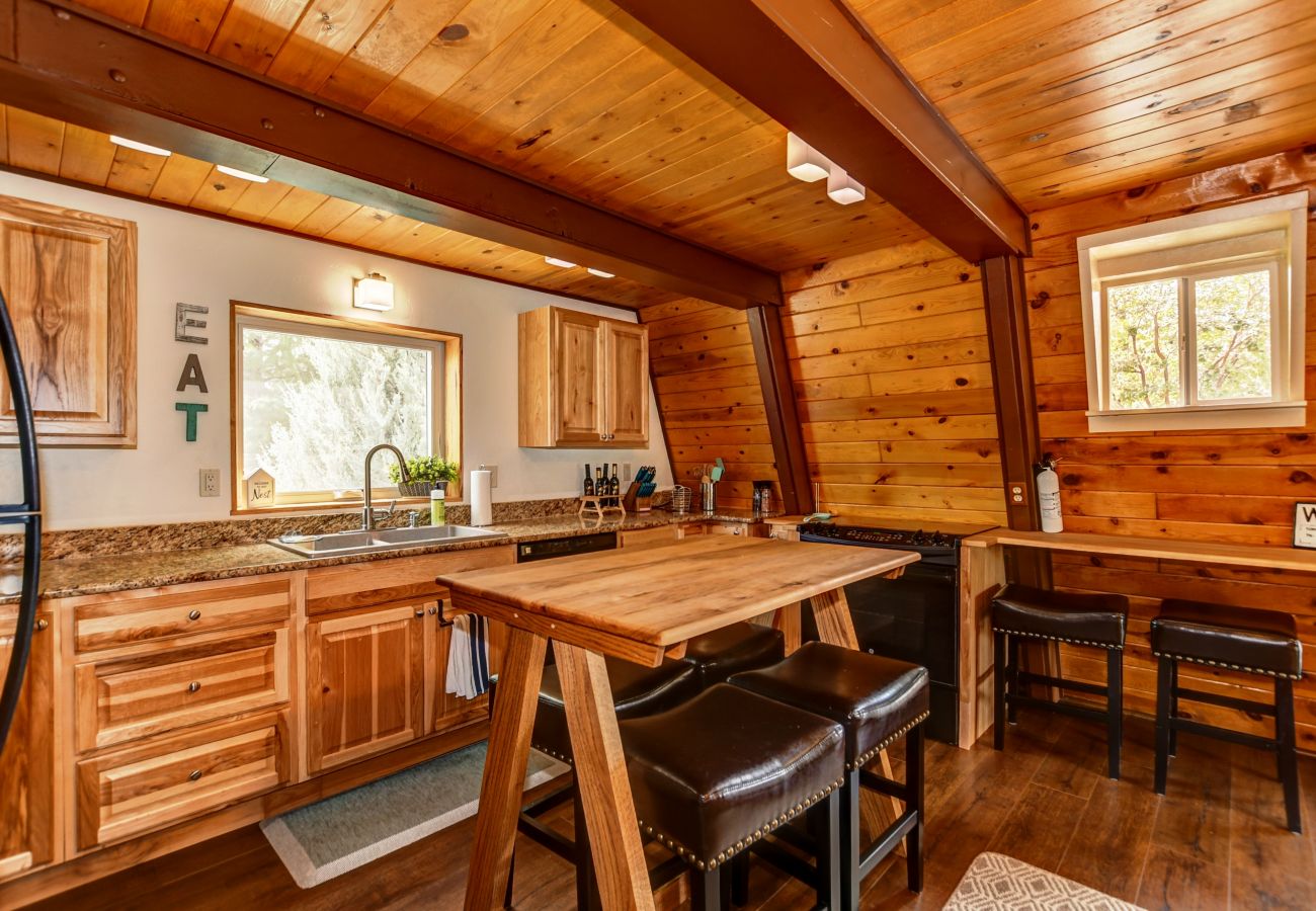 Cabin in Prescott - A-Frame Retreat - Prescott Cabin Rentals