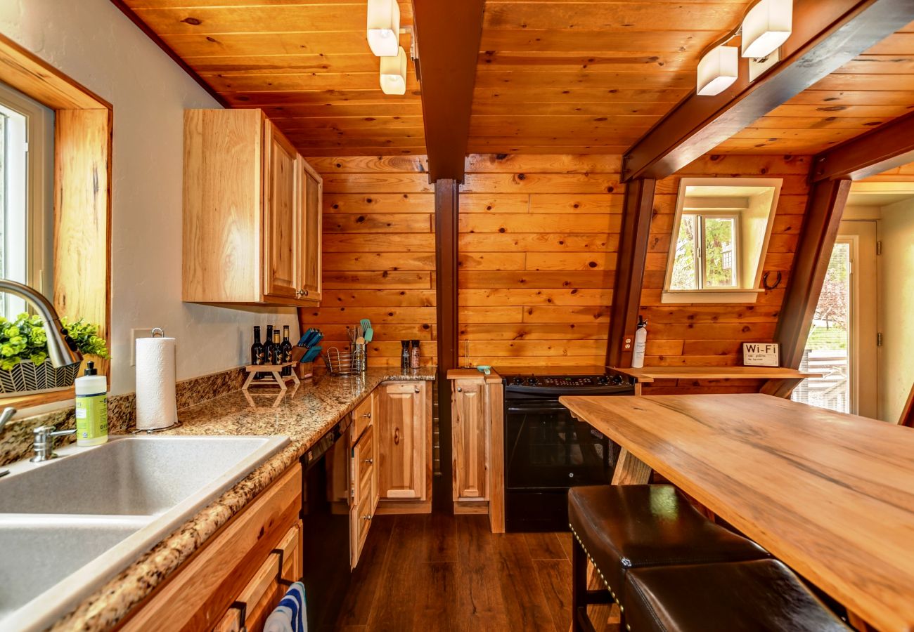 Cabin in Prescott - A-Frame Retreat - Prescott Cabin Rentals