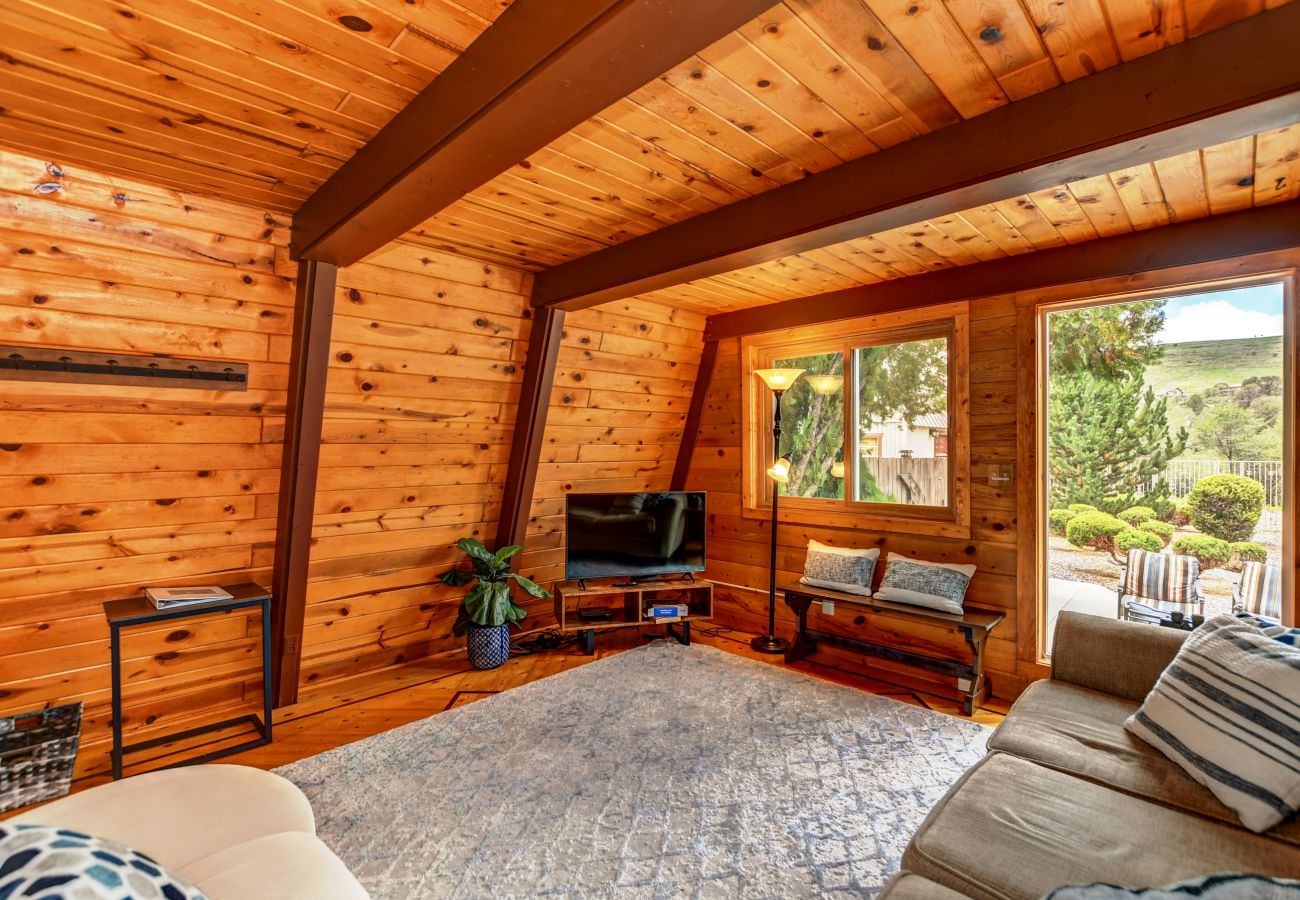 Cabin in Prescott - A-Frame Retreat - Prescott Cabin Rentals