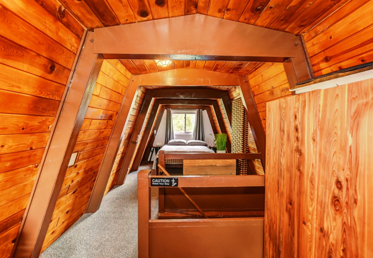 Cabin in Prescott - A-Frame Retreat - Prescott Cabin Rentals