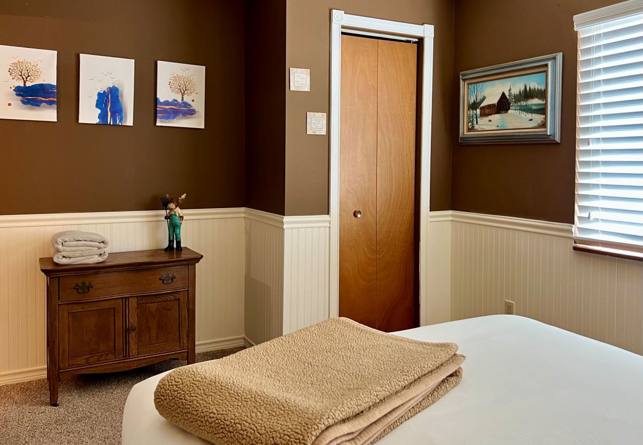 Cabin in Prescott - Prospector's Hideaway - Prescott Cabin Rentals