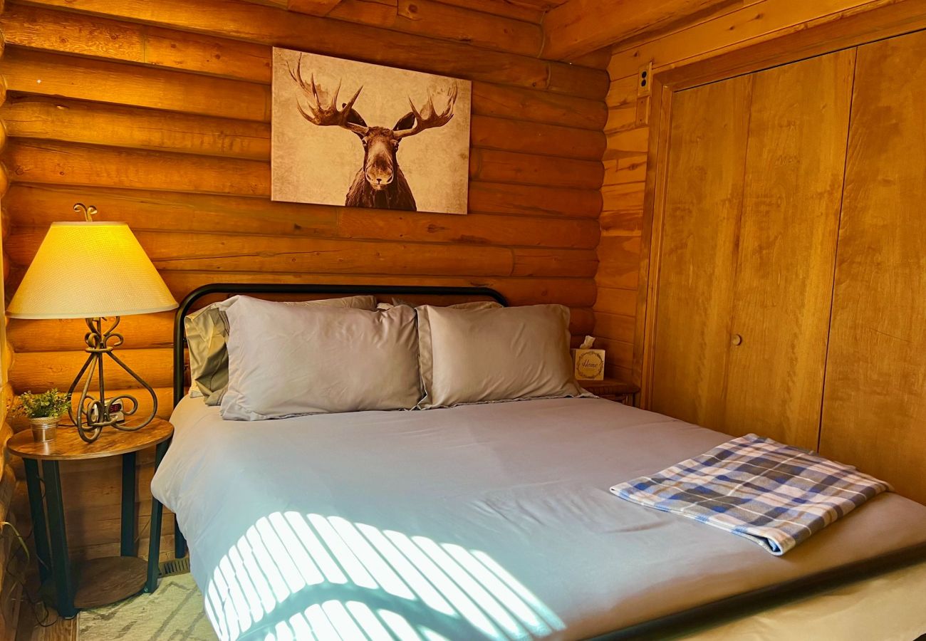 Cabin in Prescott - Mountainview Lodge - Prescott Cabin Rentals