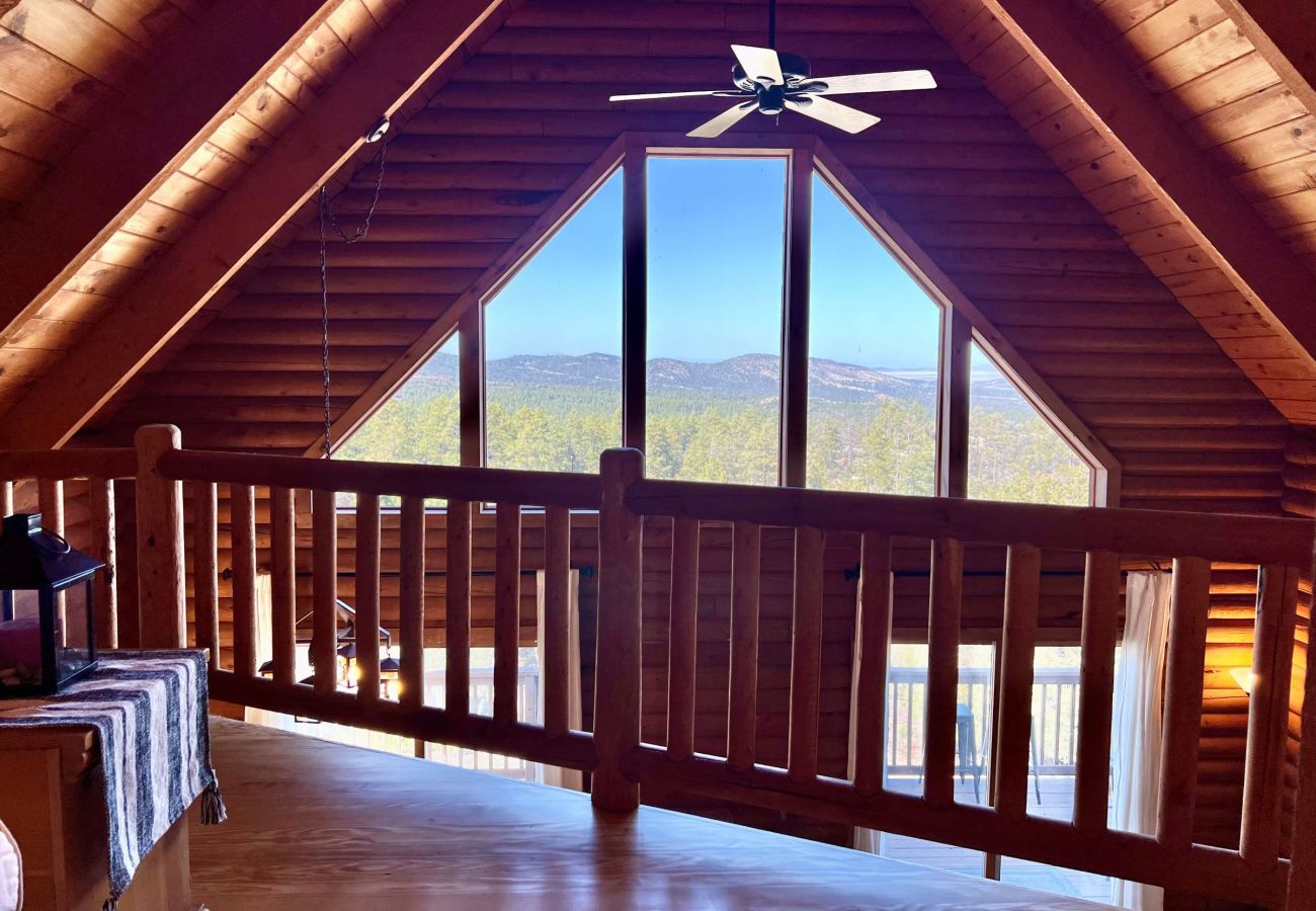 Cabin in Prescott - Mountainview Lodge - Prescott Cabin Rentals