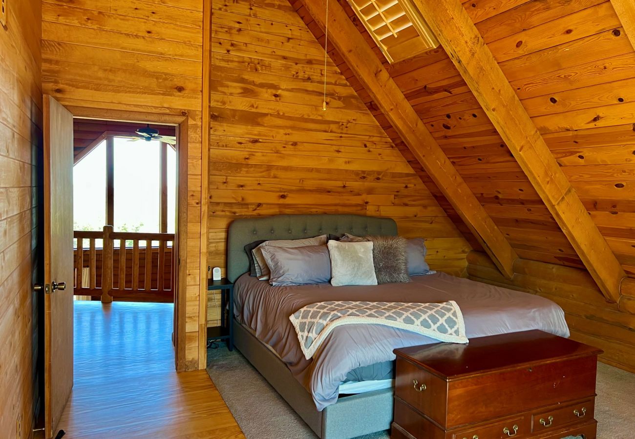 Cabin in Prescott - Mountainview Lodge - Prescott Cabin Rentals