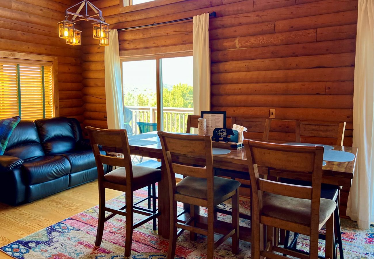 Cabin in Prescott - Mountainview Lodge - Prescott Cabin Rentals